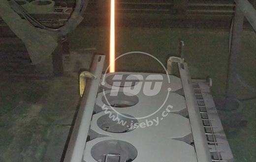 出口金属闸板热喷涂